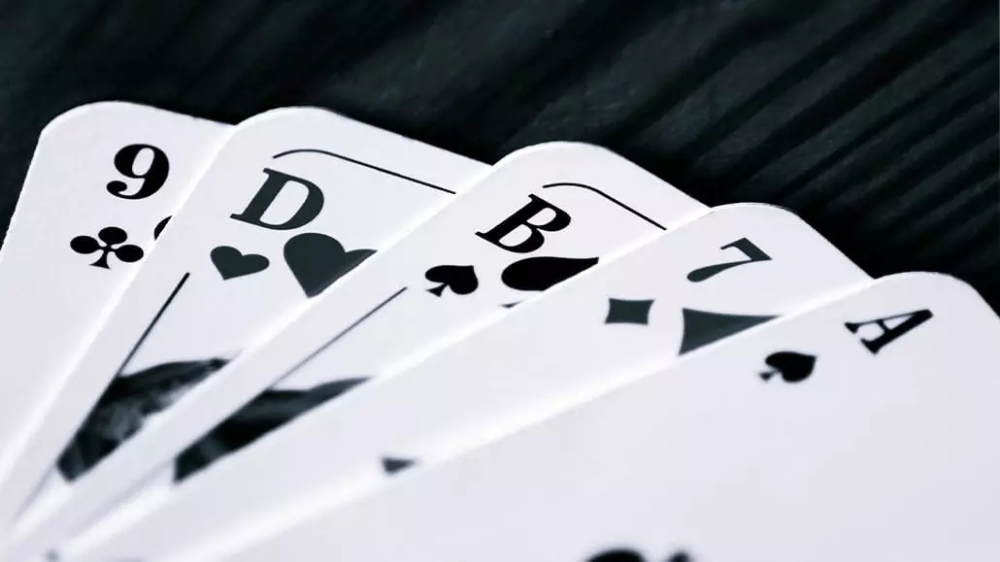 Aturan Poker Pejantan Karibia